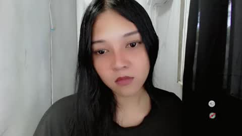 Snapshot of alisa_kiss_ chatting on November 26, 6:25 am Shanti xhey online show from November 26, 6:25 am