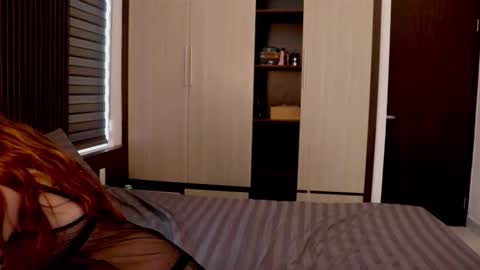 Alice                                   Fansly Alisa01 online show from September 30, 2:05 am