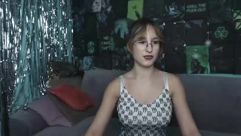 alishakelly online show from November 10, 5:50 am