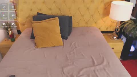 Luna online show from October 8, 7:55 pm