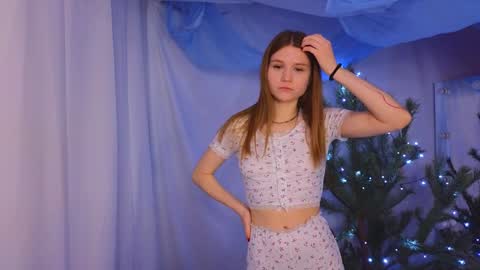 Alisia online show from January 4, 12:38 pm