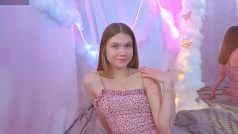 Alisia online show from October 10, 9:30 am