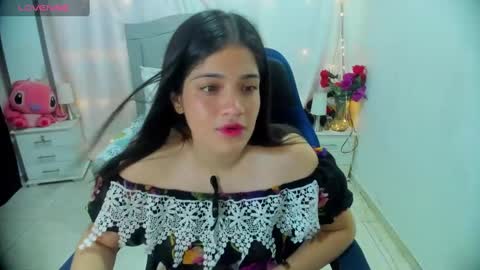 Alison online show from December 17, 9:05 pm