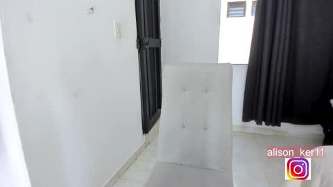 Snapshot of alison_ker chatting on January 18, 11:54 am Sofias house online show from January 18, 11:54 am