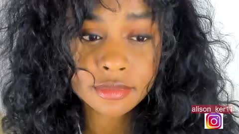 Snapshot of alison_ker chatting on February 4, 8:56 am Sofias house online show from February 4, 8:56 am