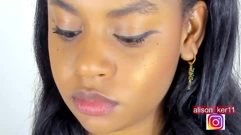 Snapshot of alison_ker chatting on March 11, 9:02 am Sofias house online show from March 11, 9:02 am