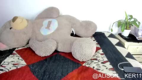 Snapshot of alison_ker chatting on September 12, 6:46 am Sofias house online show from September 12, 6:46 am