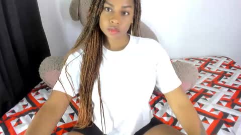 Snapshot of alison_ker chatting on September 26, 10:19 am Sofias house online show from September 26, 10:19 am