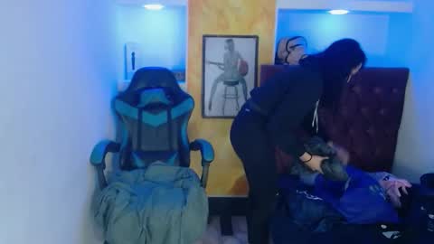 ALISON MOON online show from September 24, 11:24 am