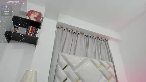 Snapshot of alison_thomas1 chatting on October 7, 3:20 pm alison online show from October 7, 3:20 pm