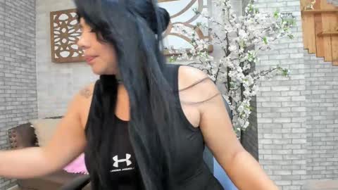 alisonn_doll online show from October 7, 12:46 pm