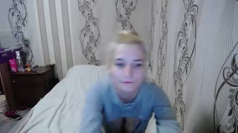 alissaclentx online show from December 4, 10:40 pm