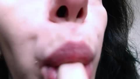 Alissa online show from November 12, 10:15 am