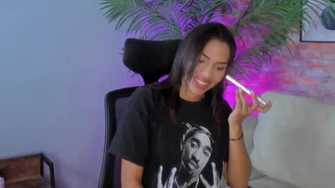 alisse_baker online show from October 26, 7:14 am