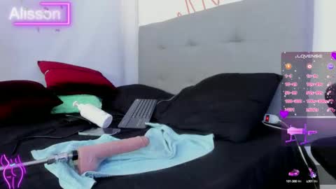 alisson0002 online show from January 15, 3:39 pm