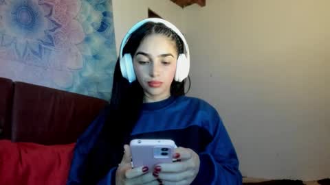 Snapshot of alisson369_ chatting on October 13, 10:37 am Alisson369 online show from October 13, 10:37 am