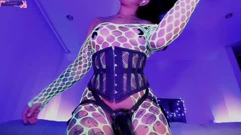    online show from January 3, 3:49 am