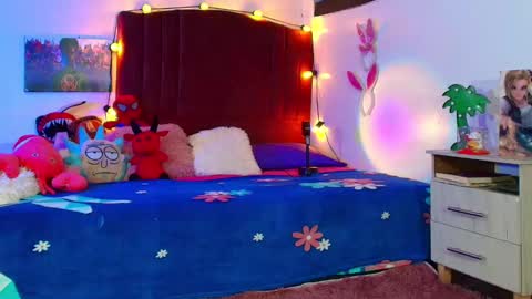 Alisson IG alisson zafiro27 online show from September 13, 3:17 am