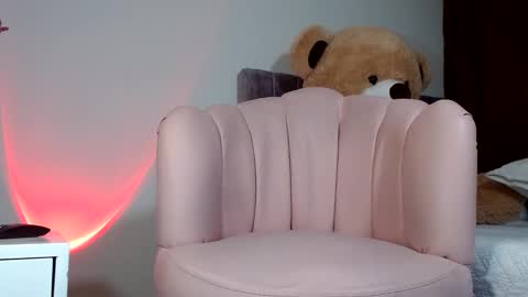 alisson online show from December 11, 5:53 am