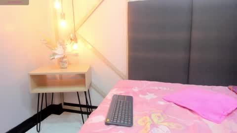 alissonmartin online show from February 26, 3:41 pm