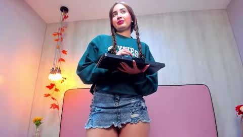 alissonmartin online show from November 13, 11:53 am