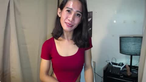 Snapshot of allday_mistress chatting on January 28, 12:11 pm trina online show from January 28, 12:11 pm