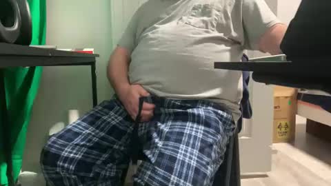 Allergictolove online show from December 31, 10:56 pm