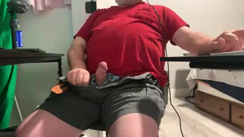 Allergictolove online show from September 27, 12:48 am