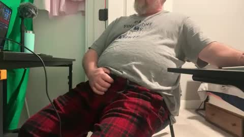 Allergictolove online show from October 2, 2:13 pm