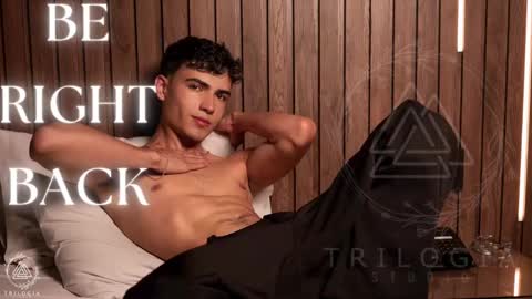 Allex online show from December 5, 9:39 pm