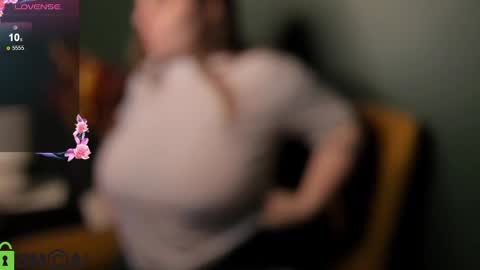 alli_aster online show from March 11, 1:12 pm