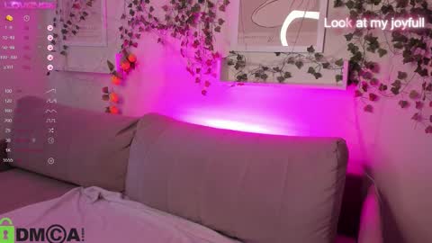 alli_aster online show from October 3, 3:36 am