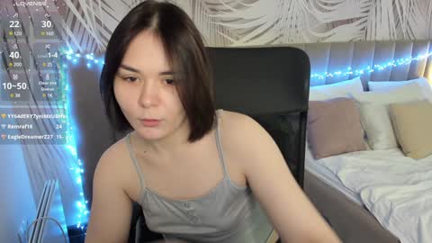 Snapshot of alli_zi chatting on January 2, 5:46 am Blair online show from January 2, 5:46 am