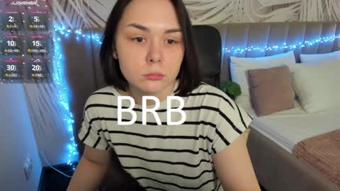 Snapshot of alli_zi chatting on January 19, 2:04 am Blair online show from January 19, 2:04 am