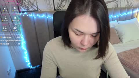 Snapshot of alli_zi chatting on February 8, 6:01 am Blair online show from February 8, 6:01 am