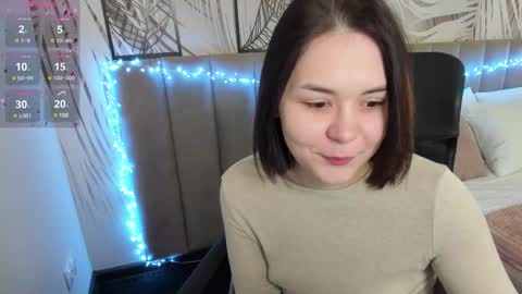 Snapshot of alli_zi chatting on February 9, 5:50 am Blair online show from February 9, 5:50 am