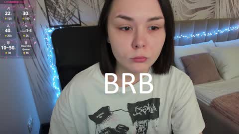 Snapshot of alli_zi chatting on February 24, 5:22 am Blair online show from February 24, 5:22 am