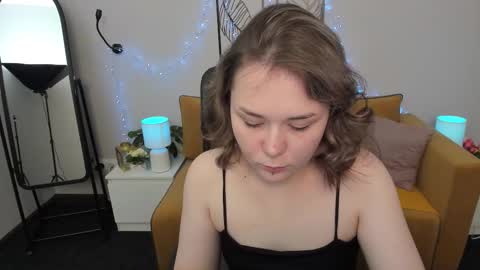 Snapshot of alli_zi chatting on September 11, 3:06 am Blair online show from September 11, 3:06 am