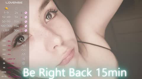 Snapshot of alli_zi chatting on November 17, 4:57 pm Blair online show from November 17, 4:57 pm