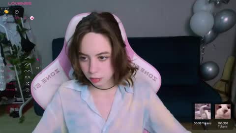 Snapshot of allie_hazie chatting on February 16, 10:43 pm alice online show from February 16, 10:43 pm