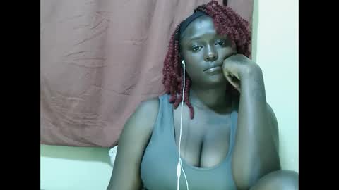 Snapshot of allie_quin chatting on September 10, 1:38 am Allie online show from September 10, 1:38 am