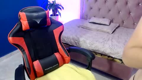 ALLISON online show from January 18, 6:03 am