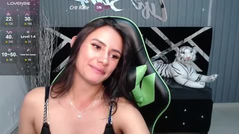 Snapshot of allisson_a chatting on January 23, 6:39 am Allisson online show from January 23, 6:39 am