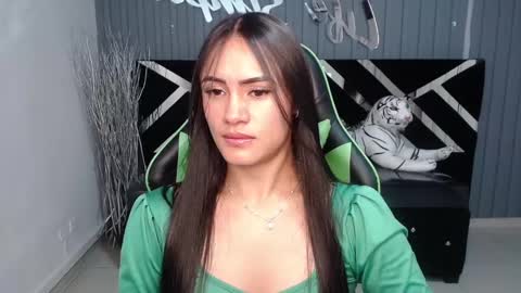 Snapshot of allisson_a chatting on January 30, 3:22 am Allisson online show from January 30, 3:22 am