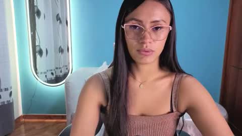 Snapshot of allisson_a chatting on September 27, 3:22 am Allisson online show from September 27, 3:22 am