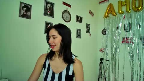 Alli online show from October 31, 7:59 pm