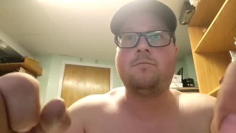 Snapshot of allofuck4 chatting on December 14, 6:23 pm allofuck4 online show from December 14, 6:23 pm