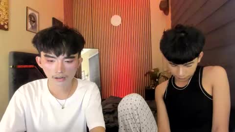 kim and josh online show from October 24, 8:11 am