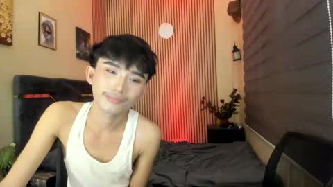 kim and josh online show from October 26, 5:35 am