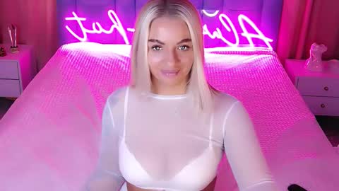 AlwaysHot online show from October 4, 2:09 am